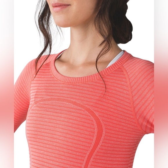 LULULEMON Swiftly Tech Long Sleeve Crew in Heathered Alarming - Picture 3 of 13